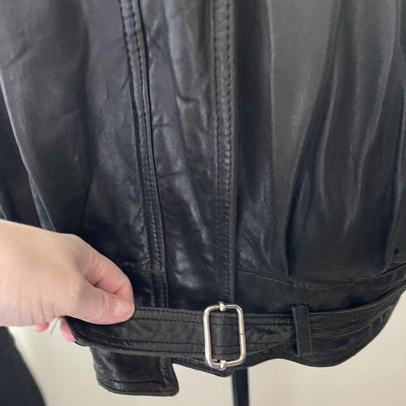 Vintage ADA Black Leather Jacket Size Medium - Picture 2 of 16